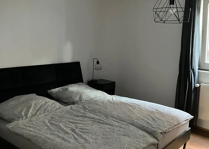 Im Denkmal * Steinweiler